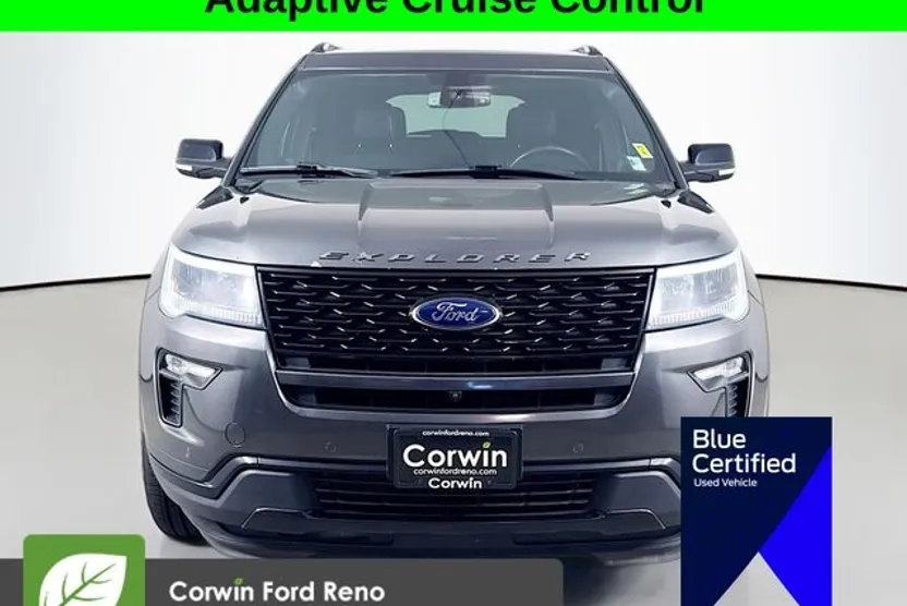 2019 Ford Explorer Sport photo 1