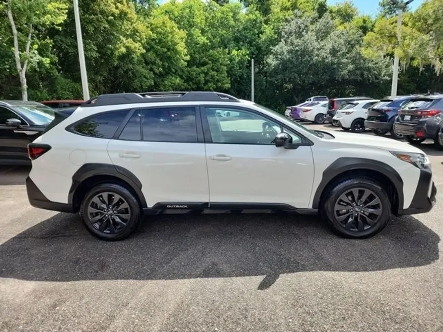 2024 Subaru Outback Onyx Edition photo 1