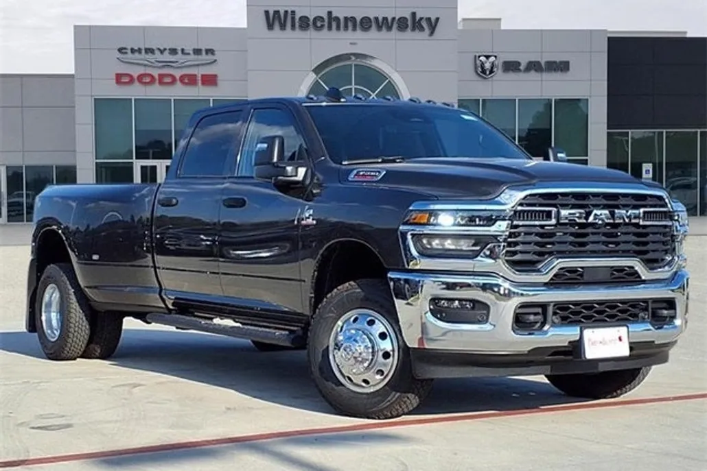 2026 Ram 3500 Tradesman photo 1