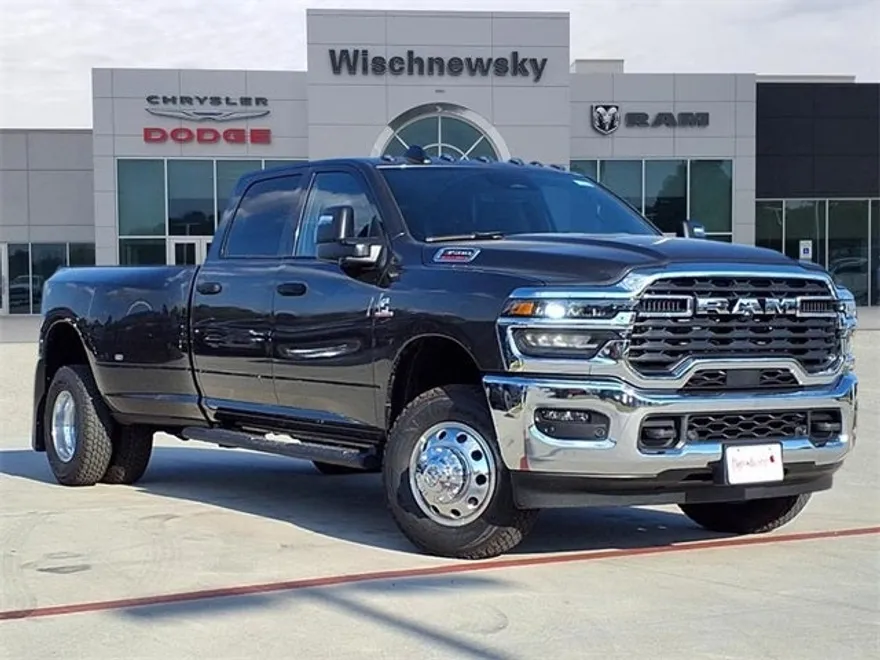 2026 Ram 3500 Tradesman photo 1