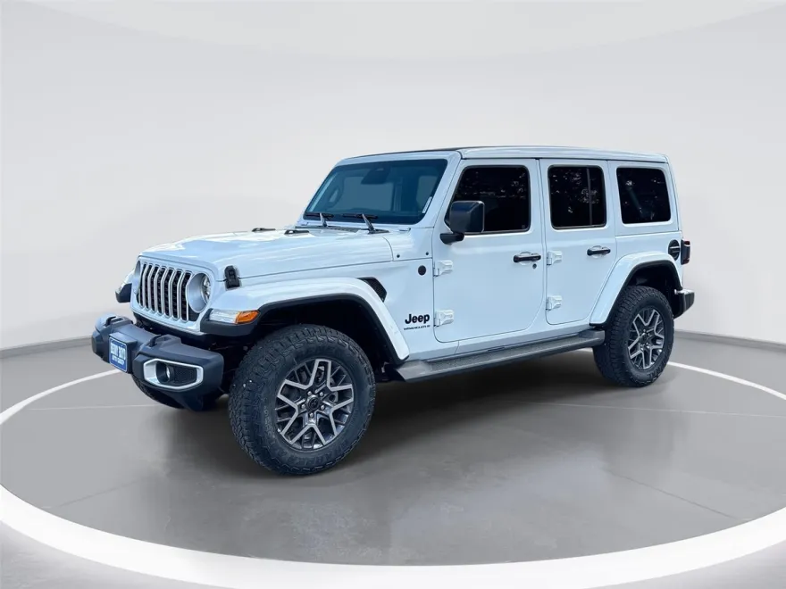 2025 Jeep Wrangler Sahara photo 1