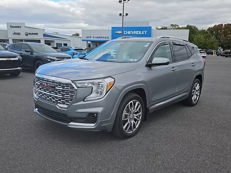 2023 Gmc Terrain Denali photo 1