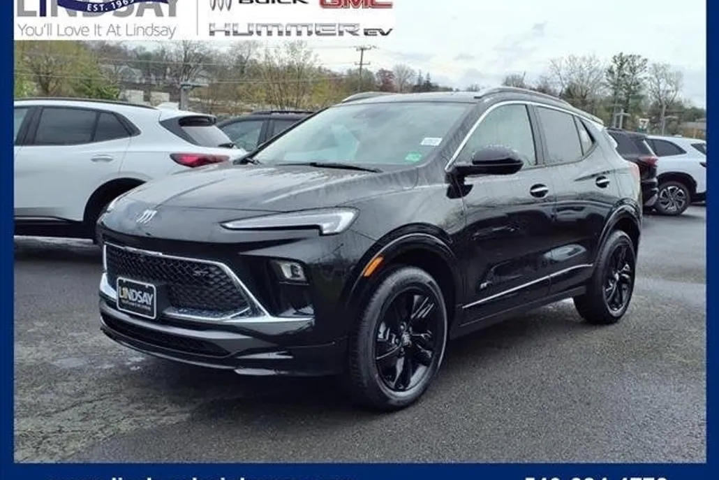 2025 Buick Encore GX Sport Touring photo 1