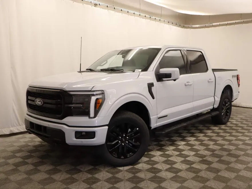 2025 Ford F-150 Lariat photo 1