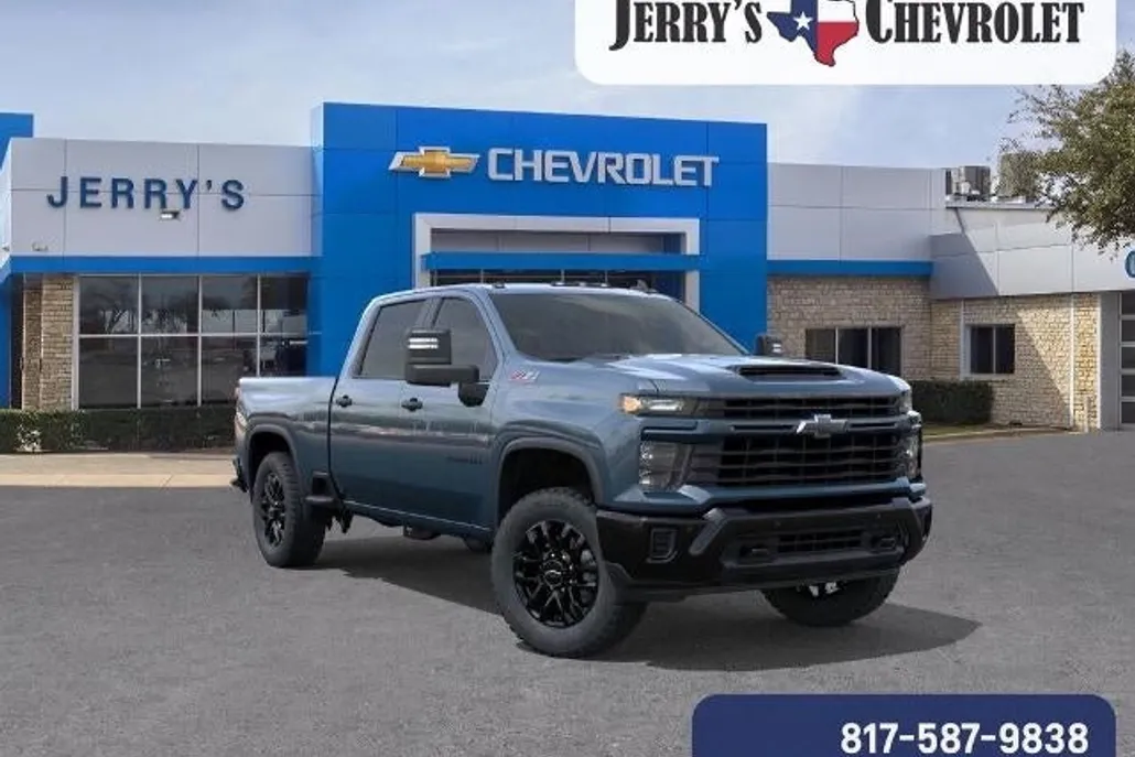 2026 Chevrolet Silverado 2500HD Custom photo 1