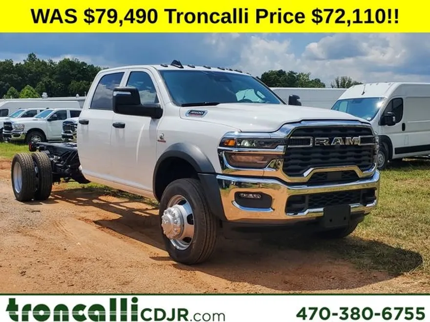 2025 Ram 4500 Tradesman photo 1