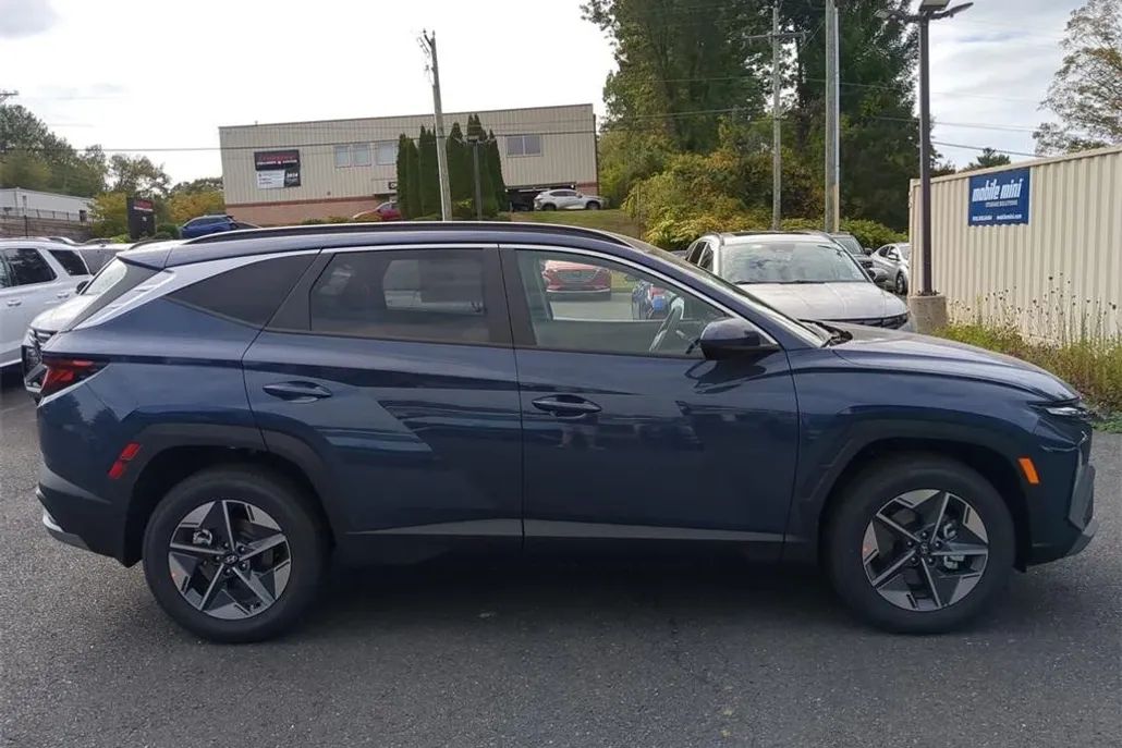2026 Hyundai Tucson SEL photo 1