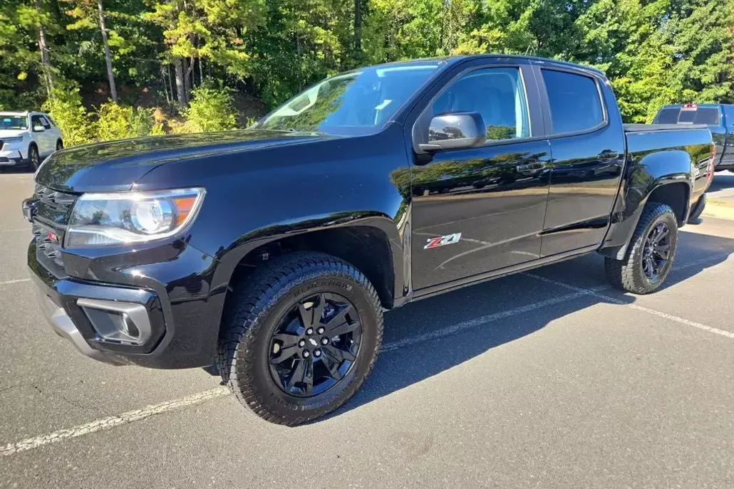 2022 Chevrolet Colorado Z71 photo 1