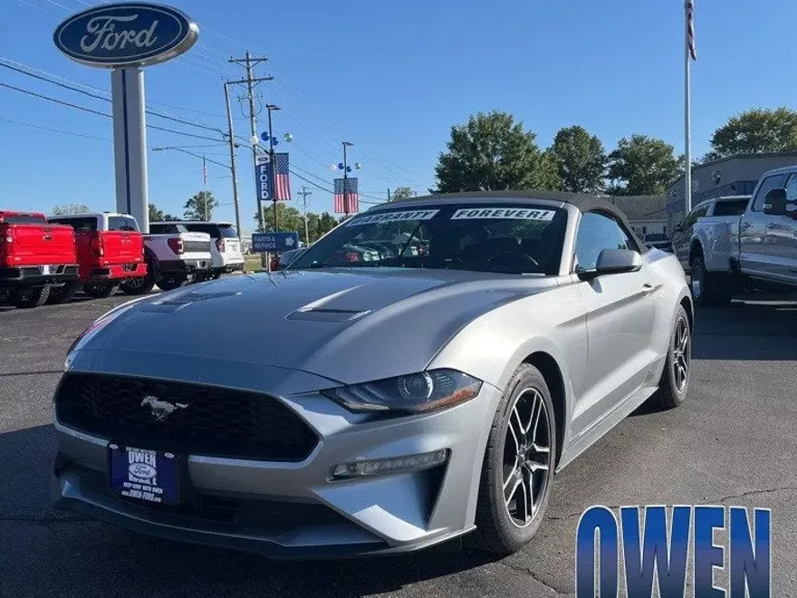 2020 Ford Mustang EcoBoost Premium photo 1