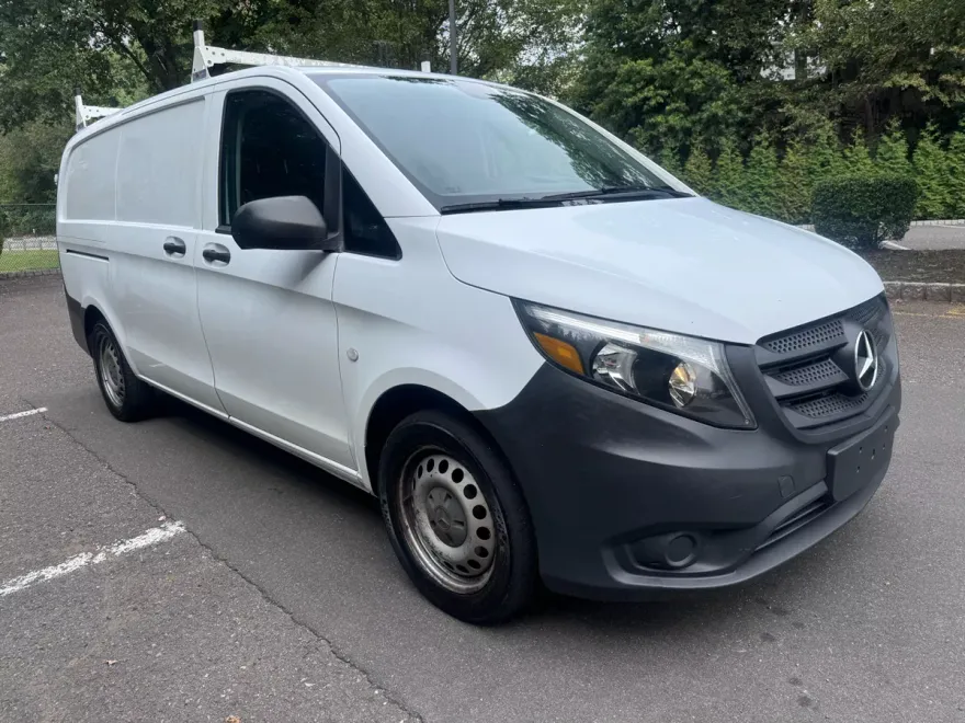 2017 Mercedes Benz Metris Cargo Van photo 1