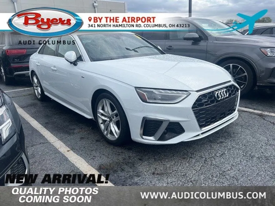 2022 Audi A4 S line Premium Plus 45 TFSI Quattro photo 1