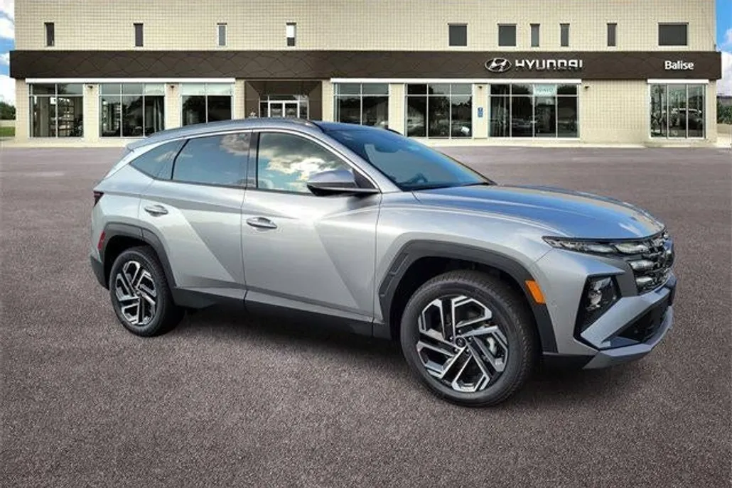 2025 Hyundai Tucson Limited photo 1