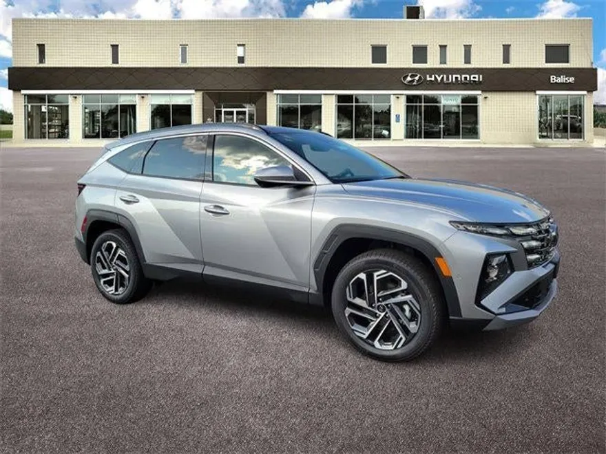 2025 Hyundai Tucson Limited photo 1