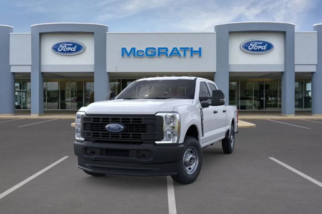 2026 Ford F-250 photo 1