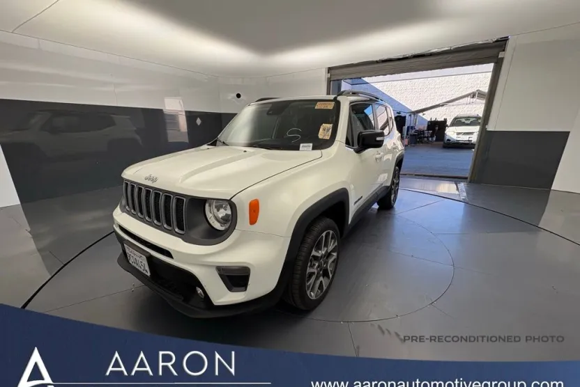 2022 Jeep Renegade Limited photo 1