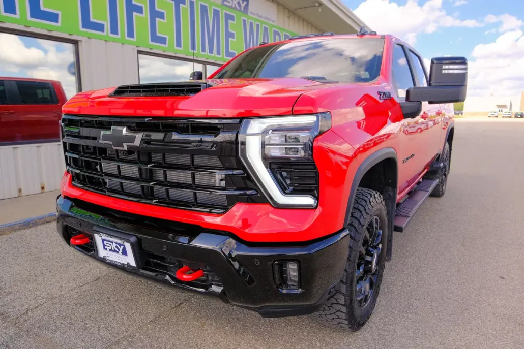 2025 Chevrolet Silverado 3500HD LT photo 1