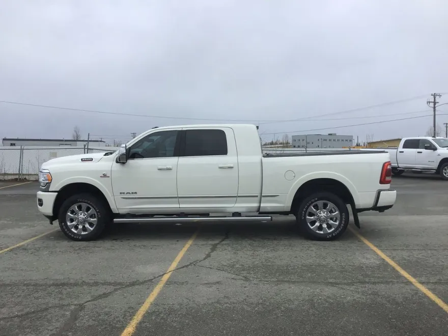 2023 Ram 3500 Limited photo 1