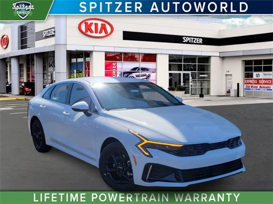 2026 Kia K5 LXS photo 1
