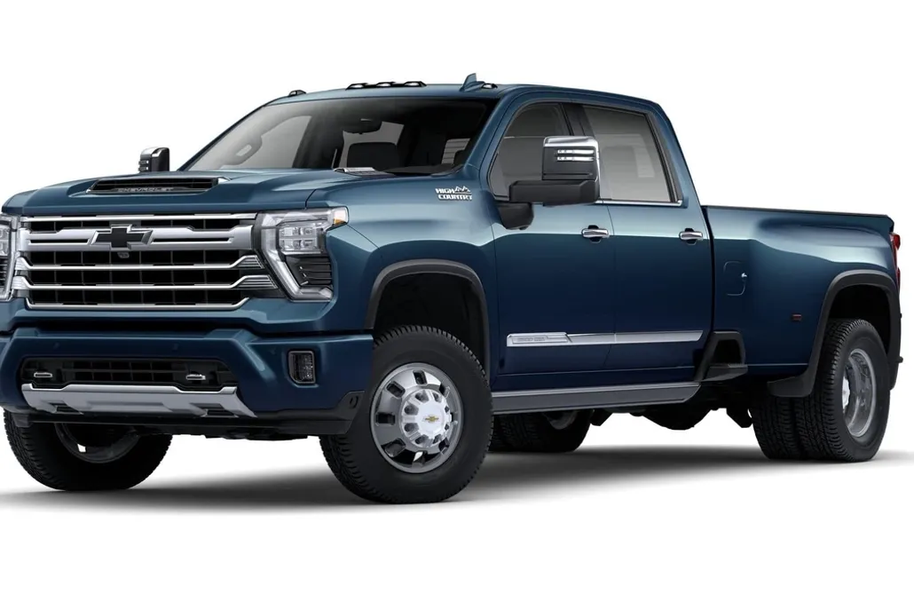 2025 Chevrolet Silverado 3500HD High Country photo 1