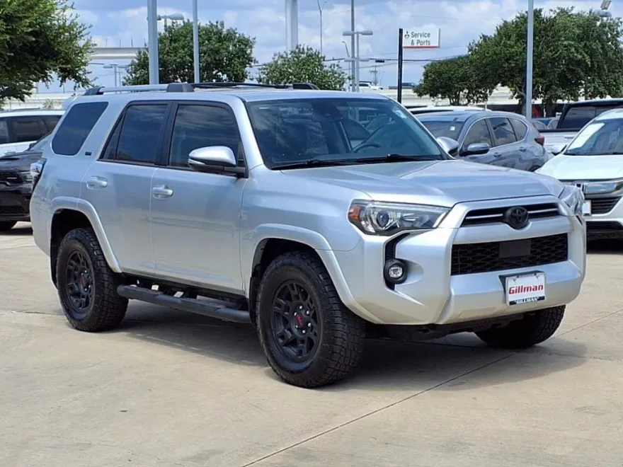 2023 Toyota 4Runner SR5 Premium photo 1