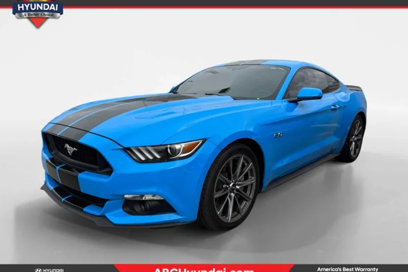2017 Ford Mustang GT photo 1