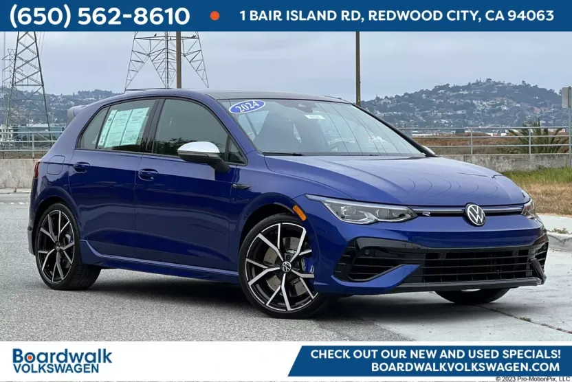 2024 Volkswagen Golf R photo 1