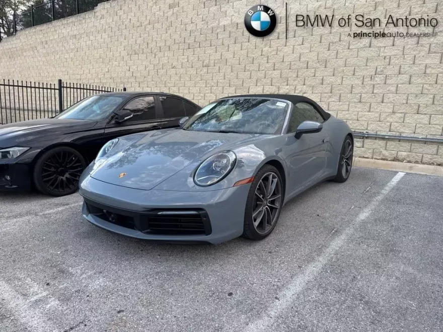 2023 Porsche 911 4 photo 1