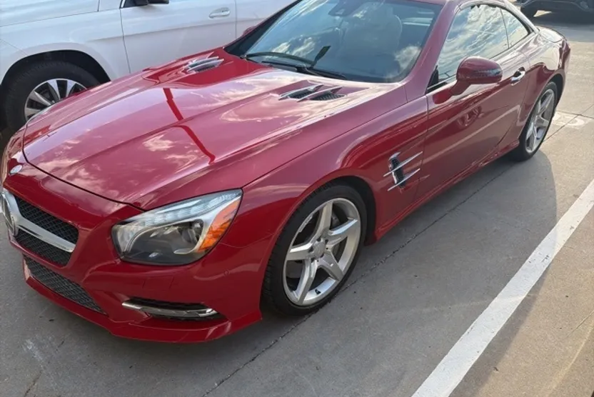 2013 Mercedes Benz SL 550 photo 1