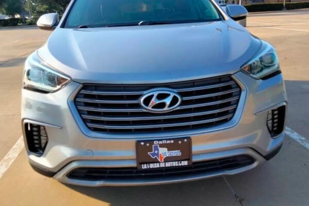 2019 Hyundai Santa Fe XL SE Premium photo 1