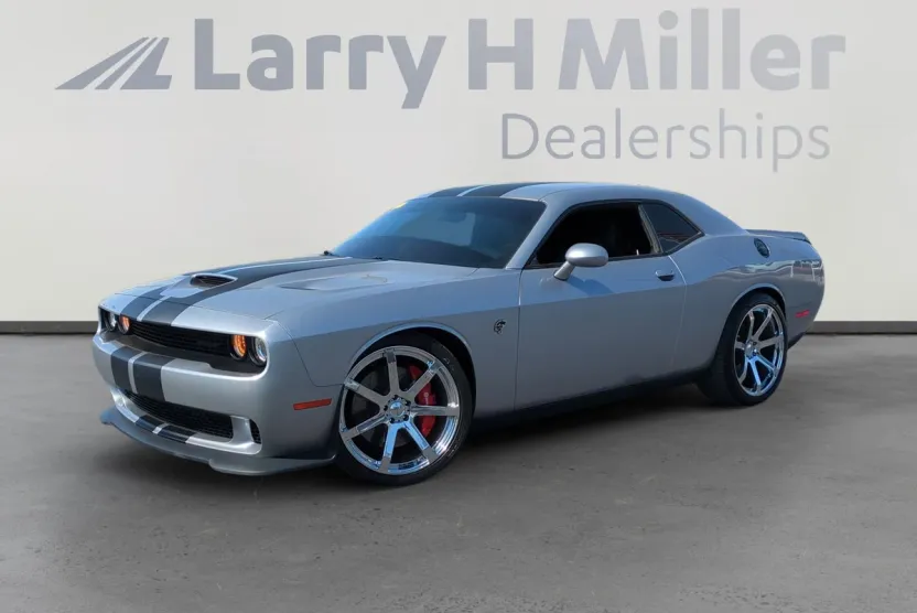 2016 Dodge Challenger SRT8 Hellcat photo 1