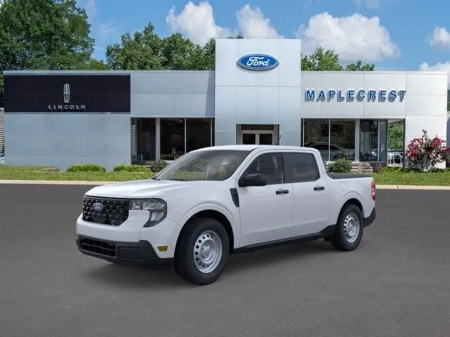 2025 Ford Maverick XL photo 1