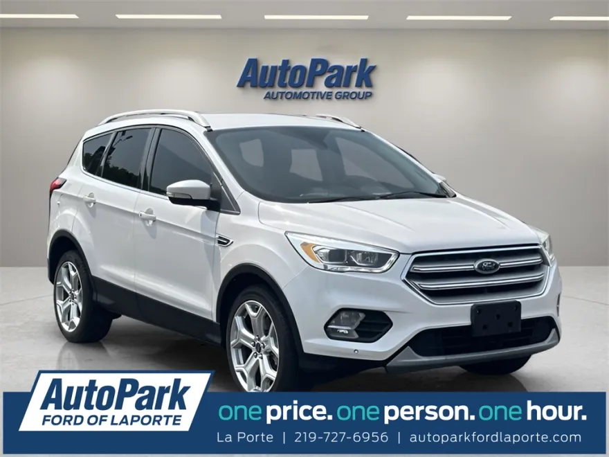2019 Ford Escape Titanium photo 1