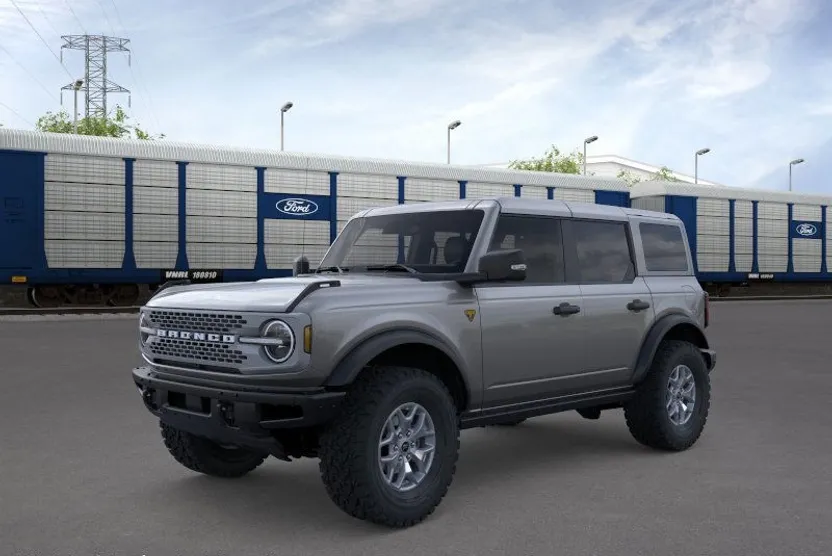 2025 Ford Bronco Badlands photo 1