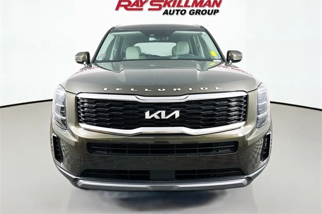 2022 Kia Telluride EX photo 1