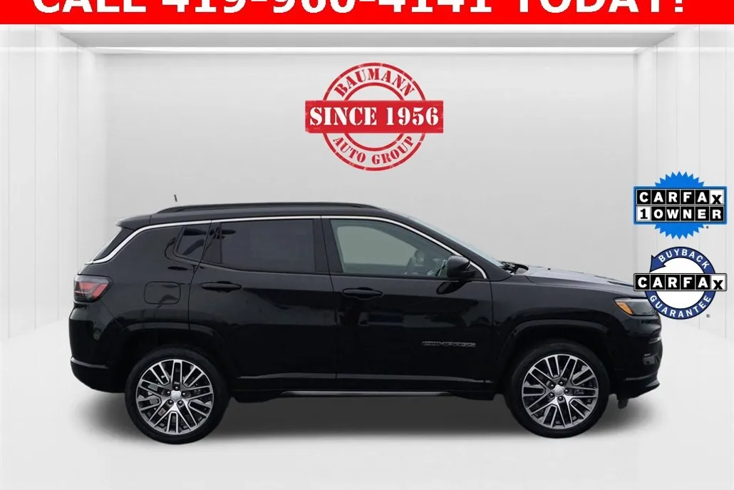 2023 Jeep Compass Limited photo 1