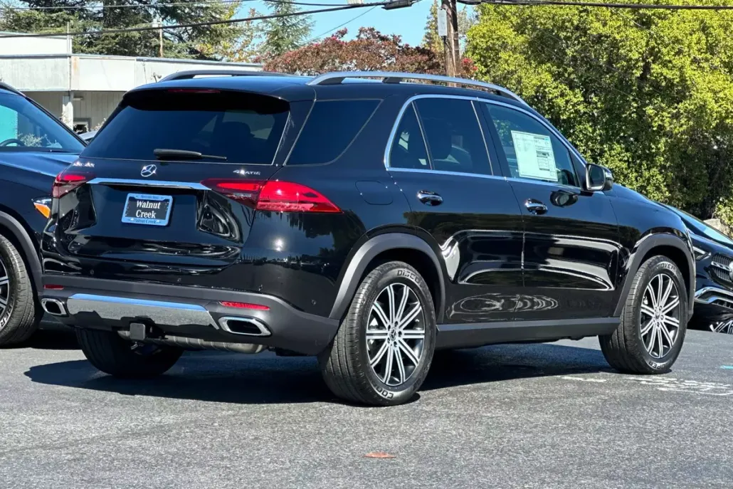 2026 Mercedes Benz GLE 350 4MATIC photo 1