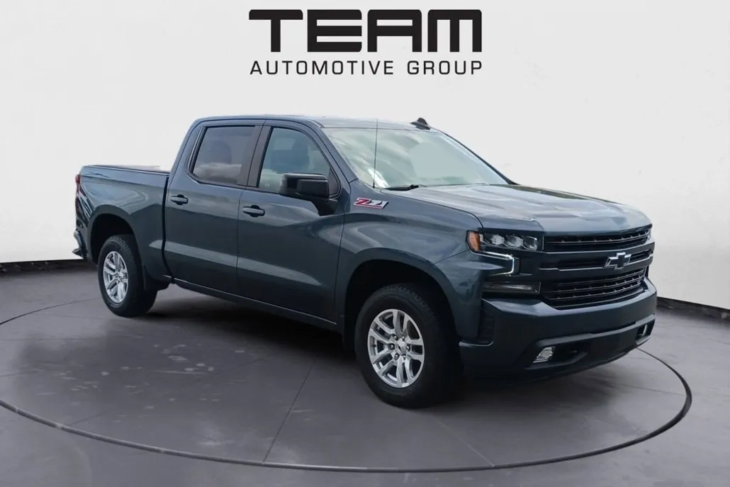 2021 Chevrolet Silverado 1500 RST photo 1