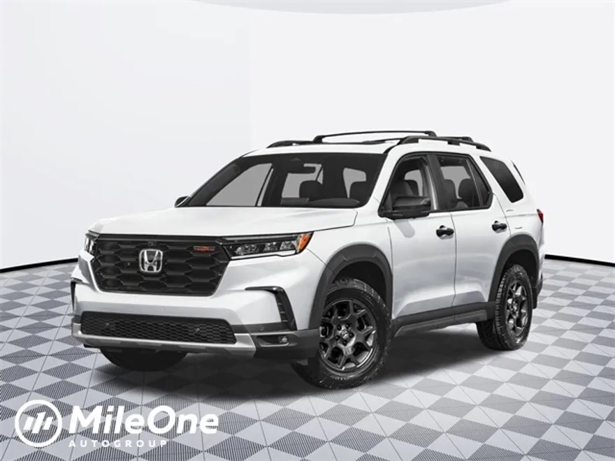 2025 Honda Pilot TrailSport photo 1