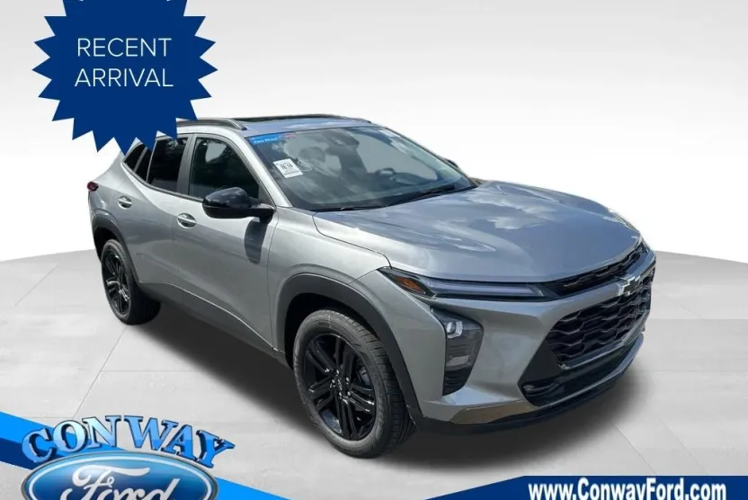 2024 Chevrolet Trax ACTIV photo 1