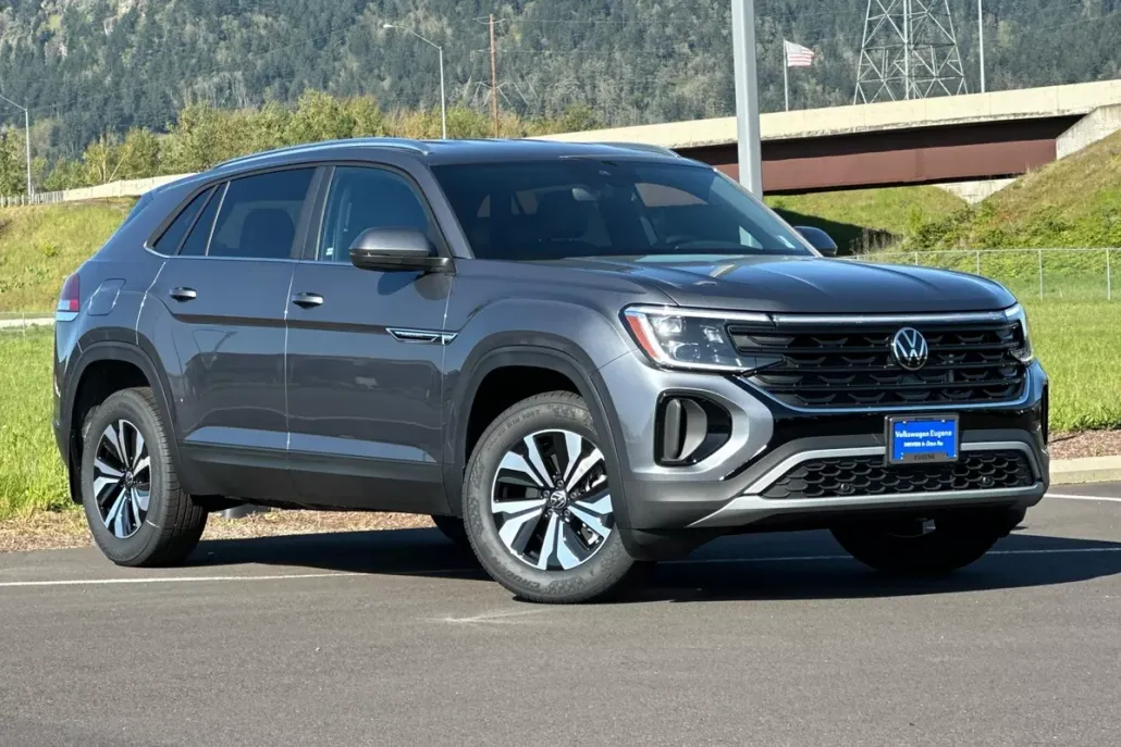 2025 Volkswagen Atlas Cross Sport SE photo 1