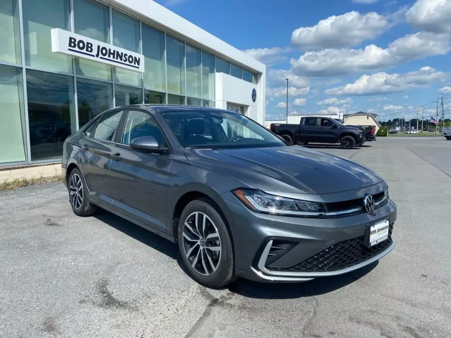 2025 Volkswagen Jetta 1.5T SE photo 1