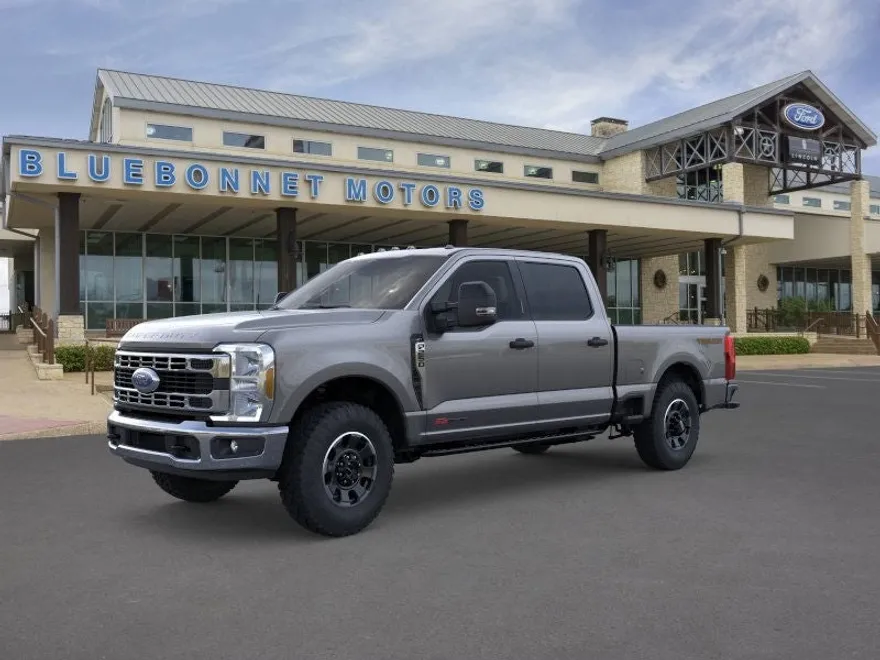 2025 Ford F-250 XLT photo 1