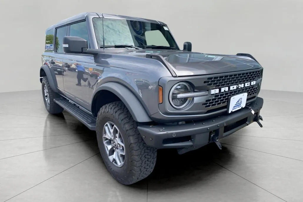 2025 Ford Bronco Badlands photo 1