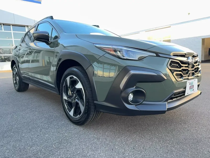 2025 Subaru Crosstrek Limited photo 1