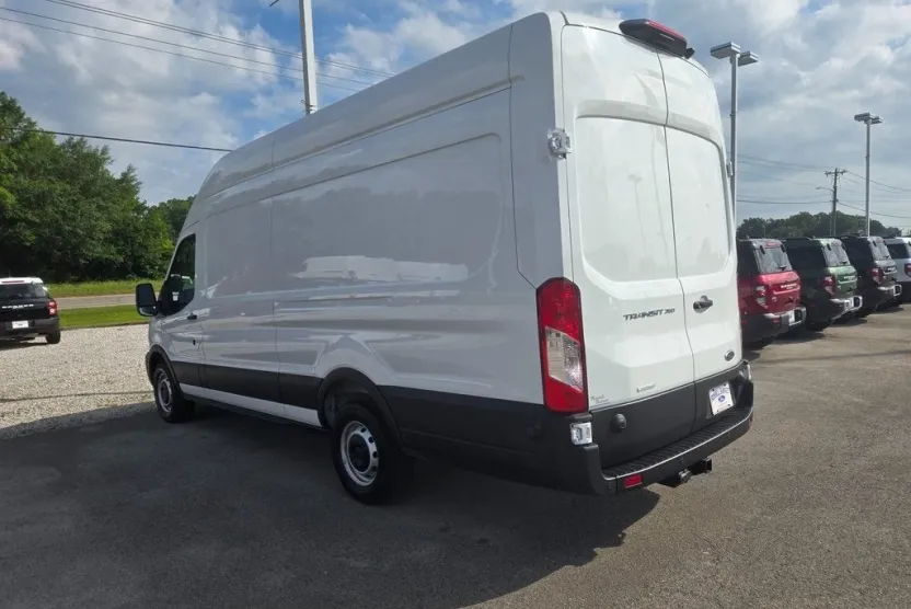 2025 Ford Transit photo 1