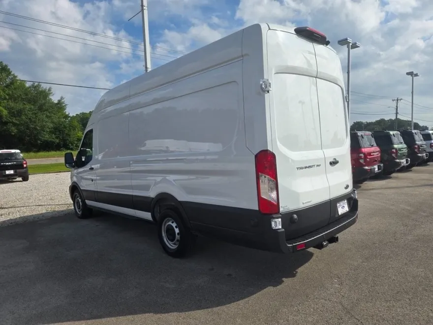 2025 Ford Transit photo 1