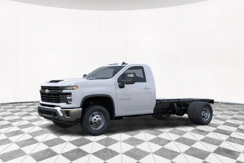 2025 Chevrolet Silverado 3500HD Work Truck photo 1