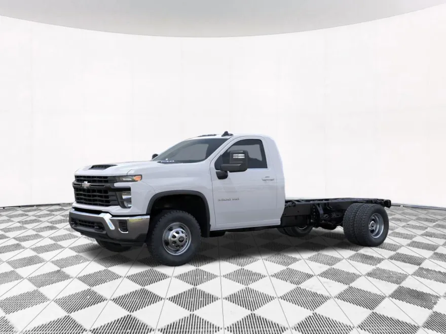 2025 Chevrolet Silverado 3500HD Work Truck photo 1