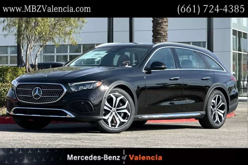 2025 Mercedes Benz E 450 photo 1
