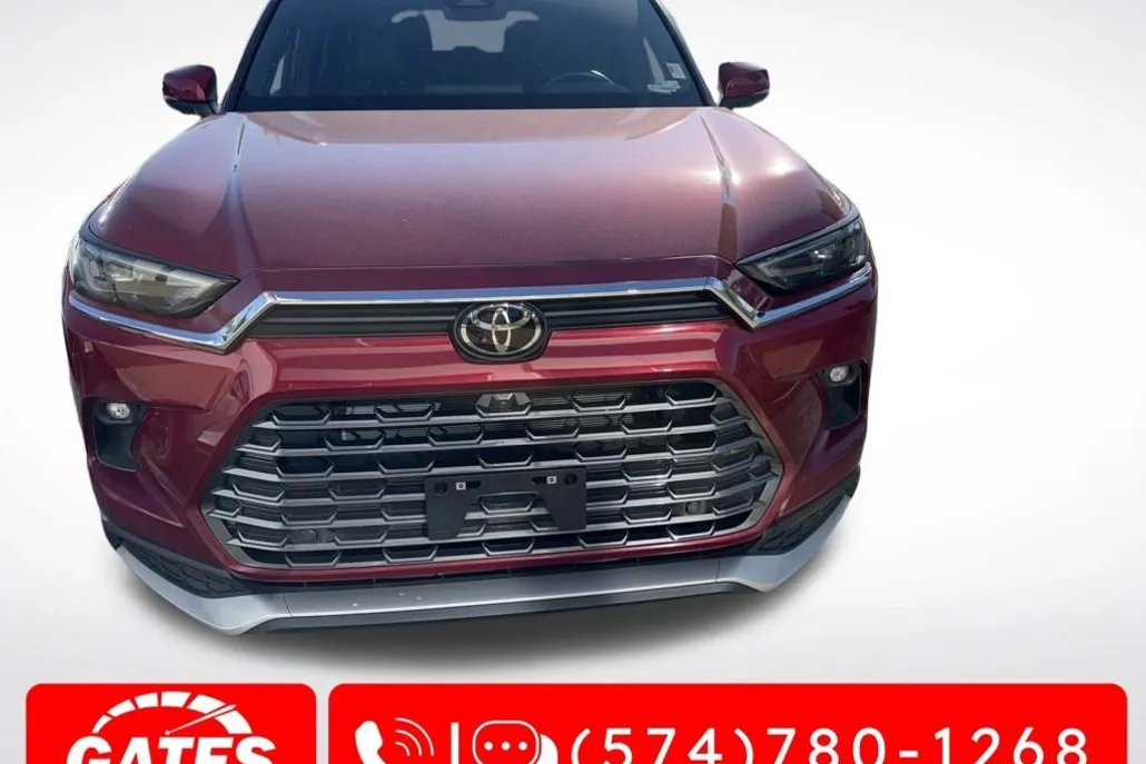 2024 Toyota Highlander Hybrid Platinum photo 1